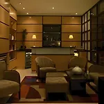 The Club & Jersey 5*