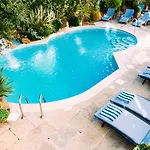 The Club & Jersey 5*