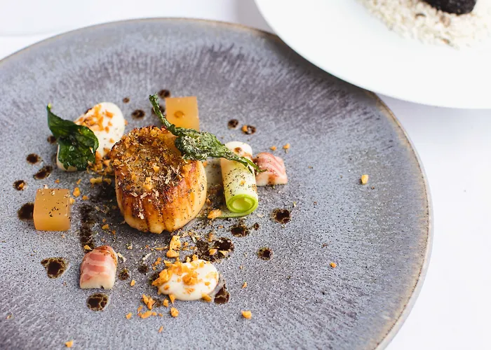 The Club & Jersey 5*