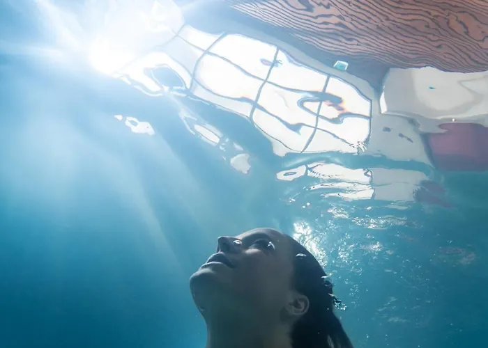 Hotel The Club & Jersey 5*