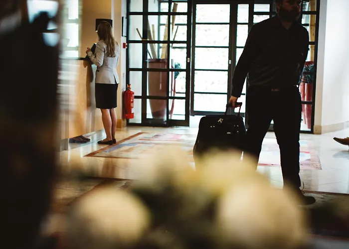 The Club & Jersey Hotel