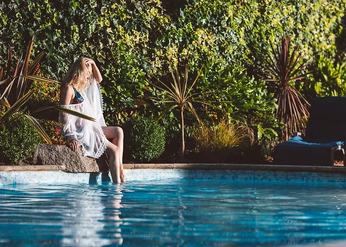 The Club & Jersey 5*