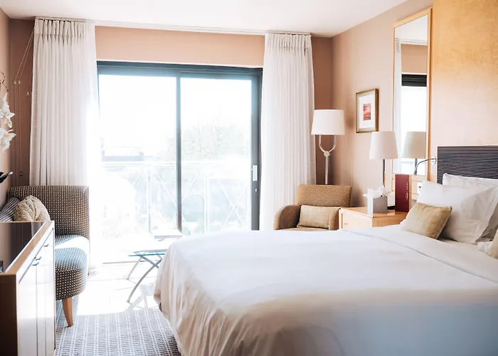 The Club & Jersey Saint Helier