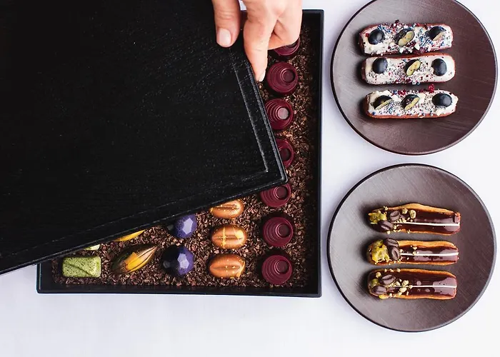 Hotel The Club & Jersey 5*