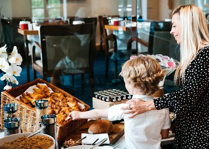 מלון The Club & Jersey 5*