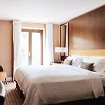 Otel The Club & Jersey 5*