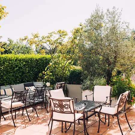 The Club & Jersey 5*