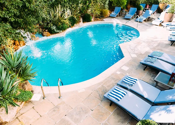 The Club & Jersey 5*